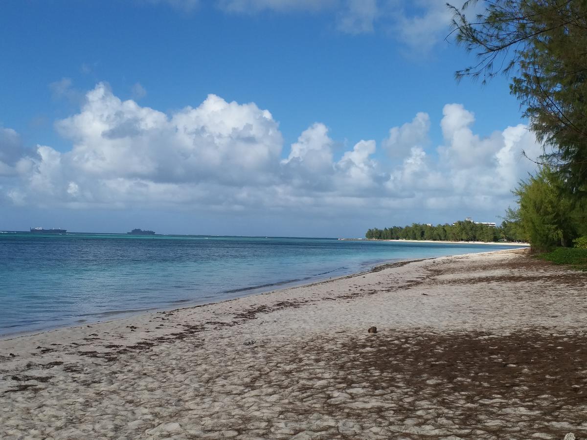 Saipan Beach Hotel Luaran gambar